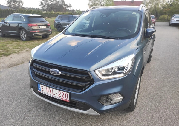 Ford Kuga cena 54999 przebieg: 170000, rok produkcji 2018 z Ostrołęka małe 232